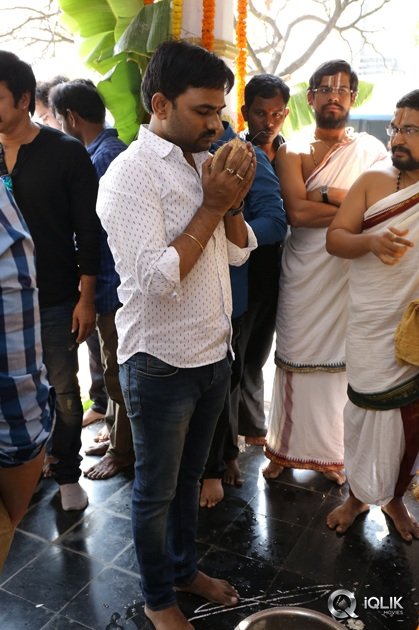 Naga-Chaitanya-and-Shruti-Haasan-New-Movie-Opening